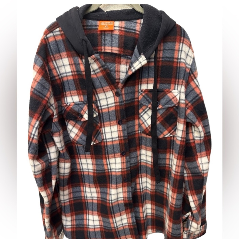 Mountain Expeditions, Mens XL fleece button up with hood, drawstring hood.